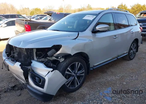 2018 Nissan Pathfinder Platinum z USA, uszkodzony, nr VIN 5N1DR2MM4JC613265